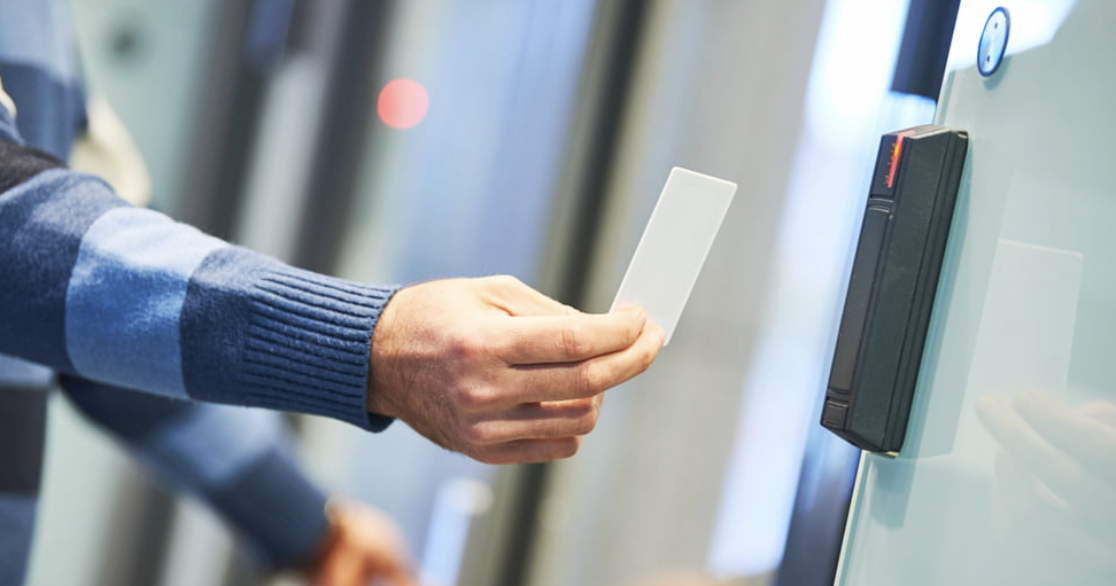 Control de acceso de tarjeta 